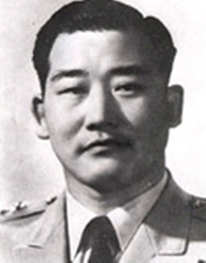 Photo of Army General Choi Young-hee