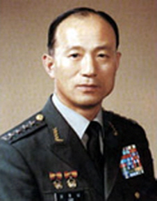 General Yong-nam Yun picture
