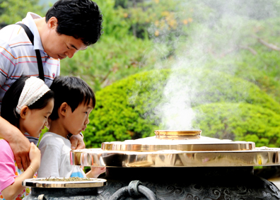 Memorial Services on Memorial Day1